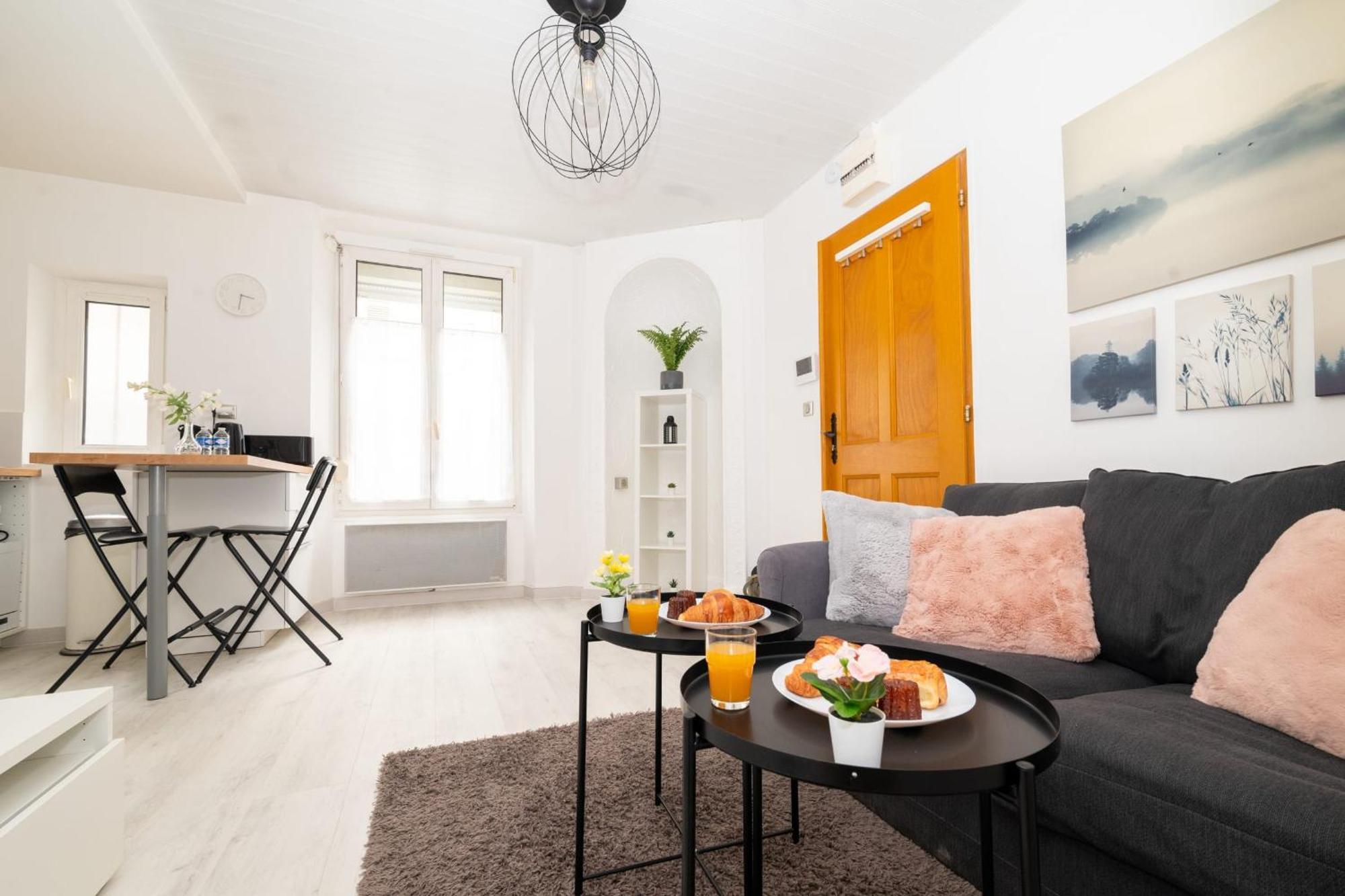 Magnifique Appart Centre Ville Gare Renove 2 Pers Châlons-en-Champagne Esterno foto